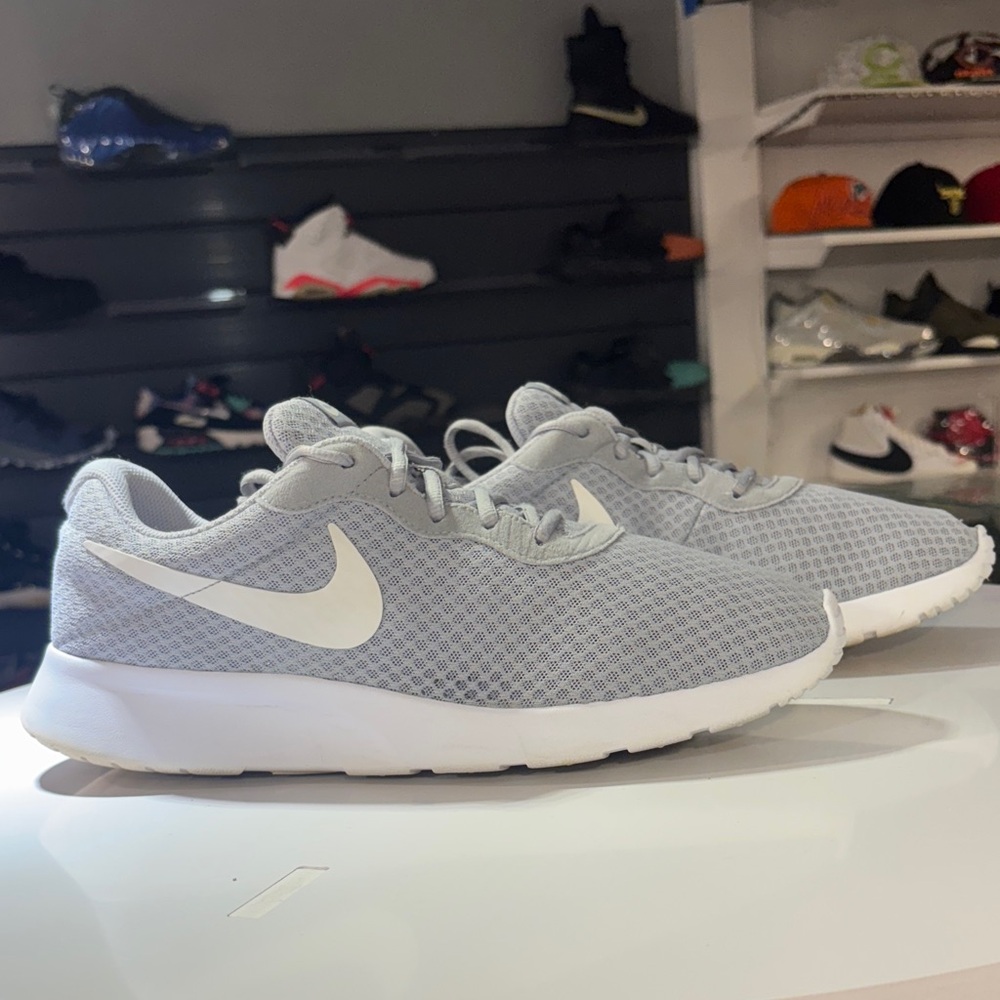 Nike Tanjun Wolf Grey White (Men’s)